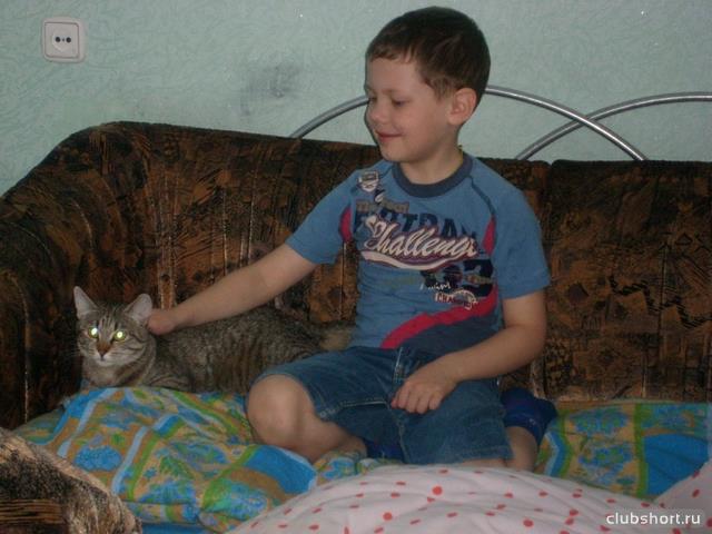 5008_kids_in_shorts_ru_410.jpg